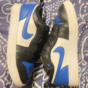 AIR JORDAN 1 LOW ALT WHITE/ROYAL BLUE/BLACK youth size 2